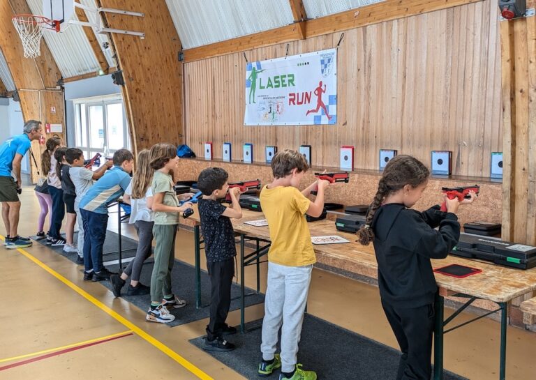 L’école des Cadeneaux s’initie au Laser-Run !